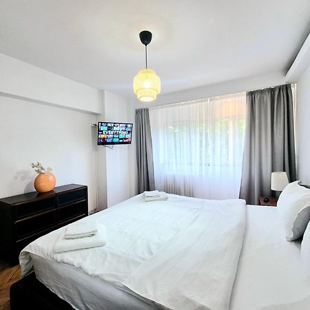 Tranquil Unirii Residence - Elegant & Spacious Living With Parking Steps From Parliament 布加勒斯特 外观 照片