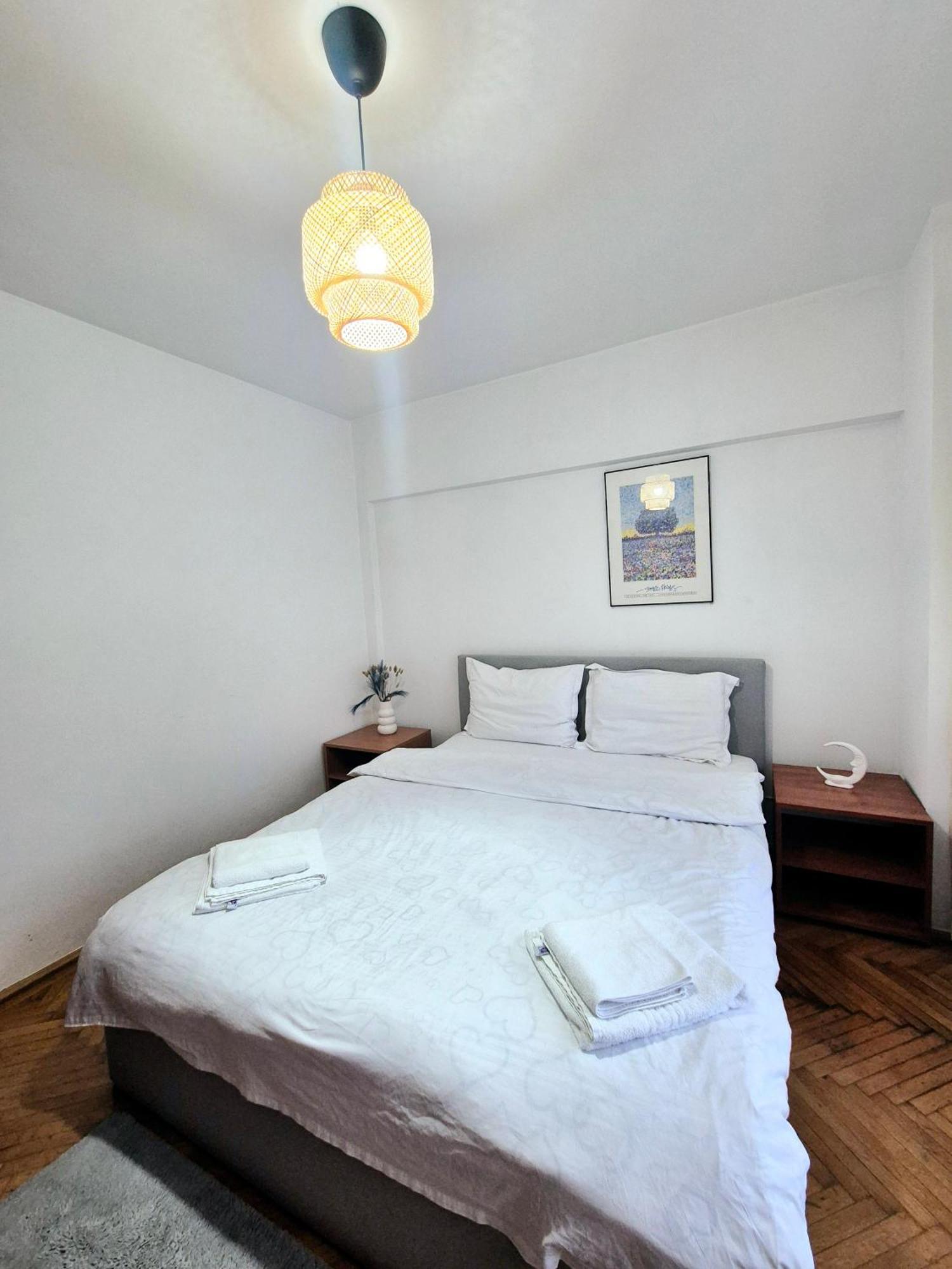 Tranquil Unirii Residence - Elegant & Spacious Living With Parking Steps From Parliament 布加勒斯特 外观 照片